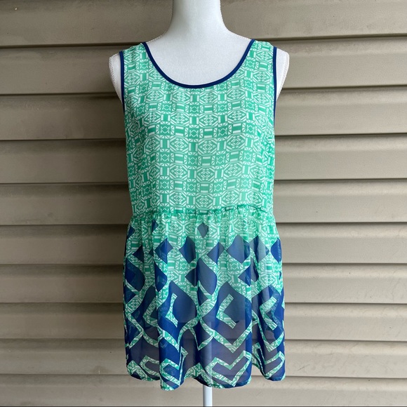 •FOREVER 21• Sheer Sleeveless Tunic Top - Size Medium - Picture 1 of 8